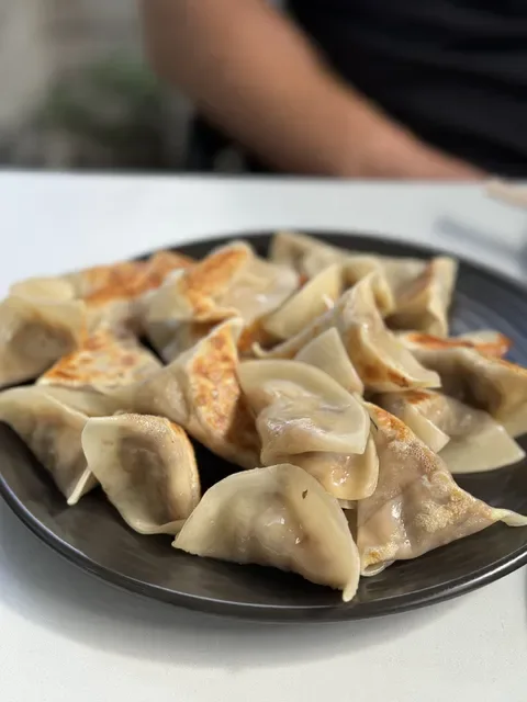 Honkas Bar + Eats