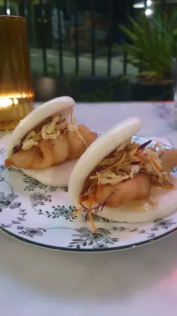 Honkas Bar + Eats
