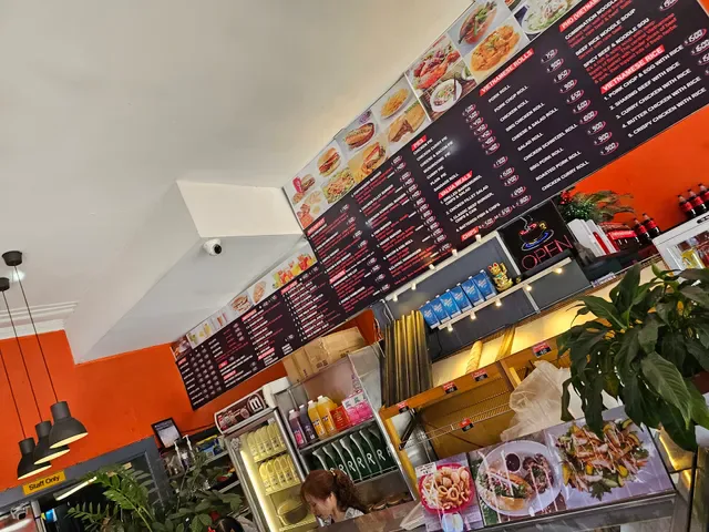 Ho's Bakery And Cafe