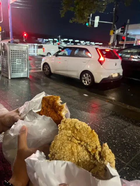 Hot Star Large Fried Chicken Campsie