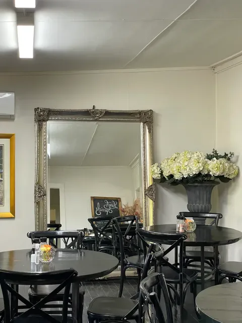 House of Herbs & Roses