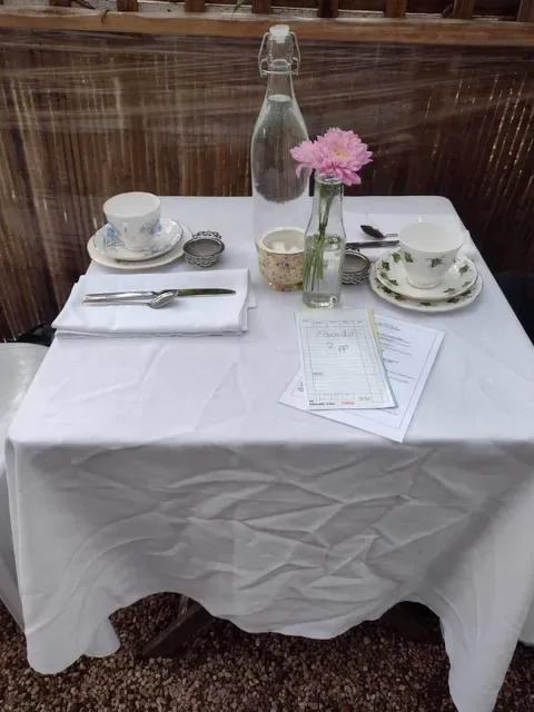 House of Herbs & Roses