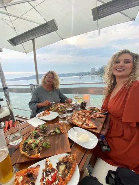 Hugos Manly