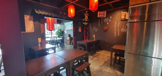 Hungry Paulie 愛呷囝仔