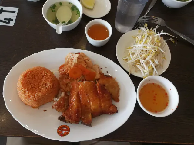Huong Xua Canley Heights