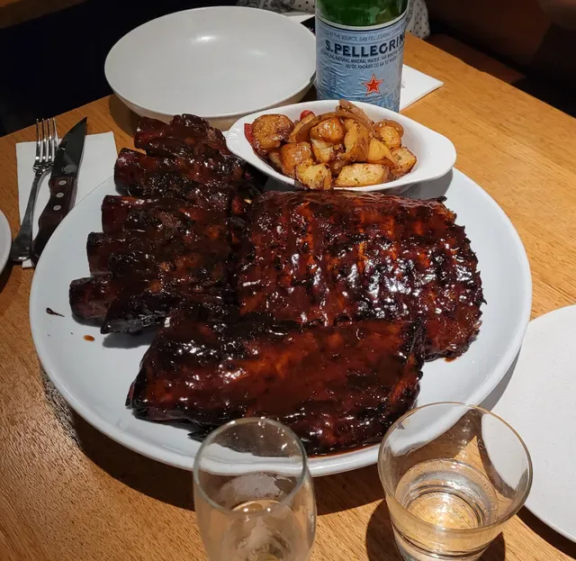 Hurricane's Grill & Bar Bondi Beach