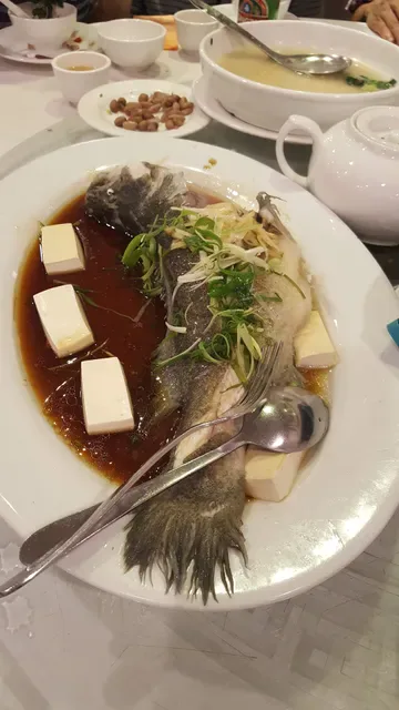 Hurstville Chinese Restaurant 華英小厨