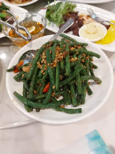 Hurstville Chinese Restaurant 華英小厨