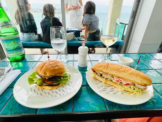 Icebergs Dining Room and Bar