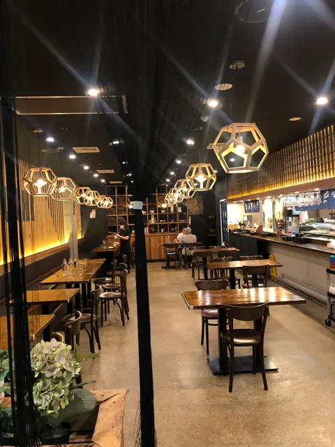 IKI Sushi & Grill