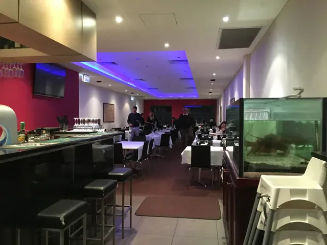 Illawong Chinese & Seafood Restaurant
