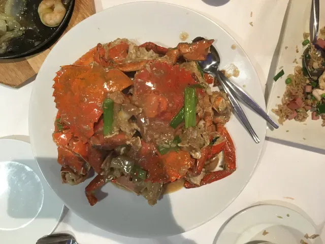 Illawong Chinese & Seafood Restaurant