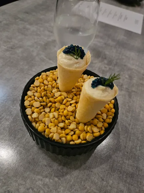Jaaks Restaurant and Bar