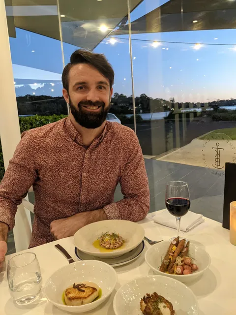 Jaaks Restaurant and Bar