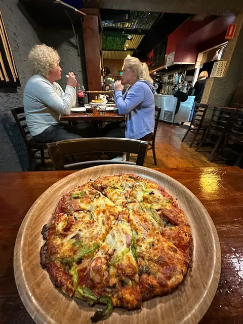 Jerry's Famous Pizza