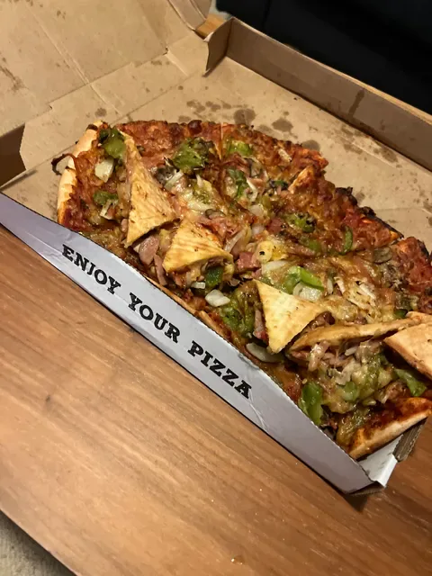 Jerry's Famous Pizza