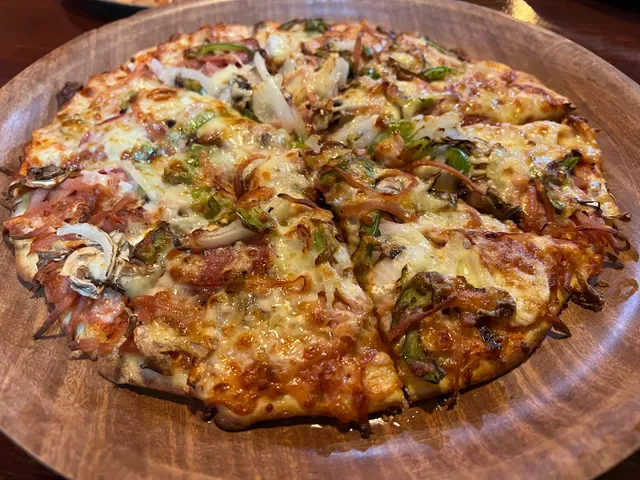 Jerry's Famous Pizza