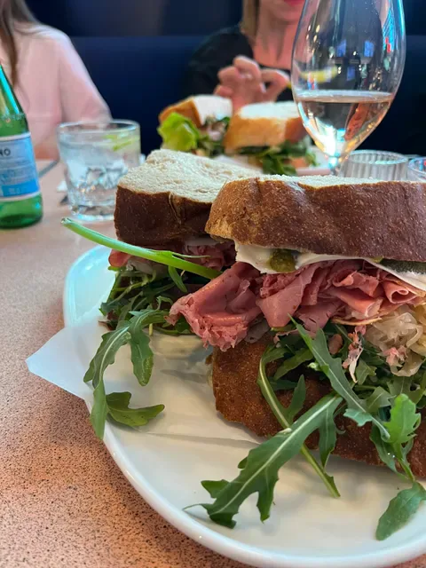 Tiny's Sandwich Bar