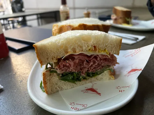 Tiny's Sandwich Bar