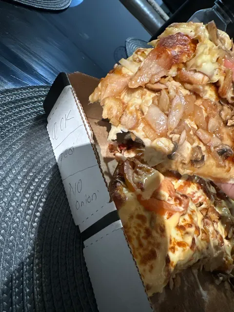 Johnny's Kebab & Pizza Liverpool