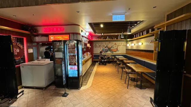 Jumbo Thai
