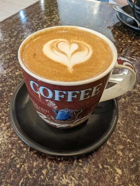 Kadeli Gourmet Deli Cafe