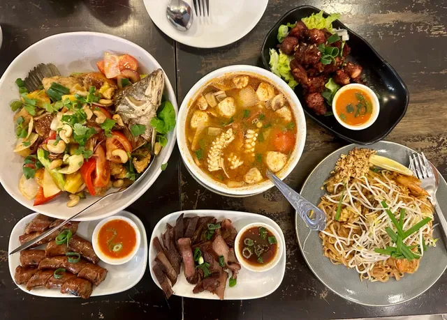 Kaffir Lime Thai & Lao Cuisine