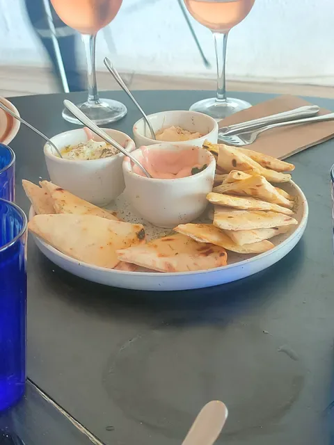 Kamari Greek Kitchen