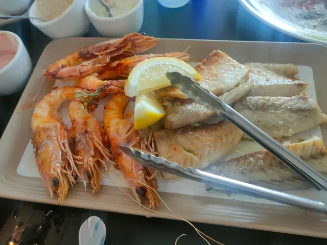 Kamari Greek Kitchen