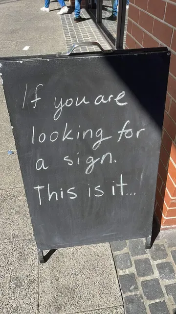 Kay Geez Cafe