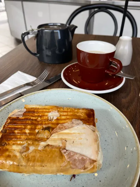 Kay Geez Cafe