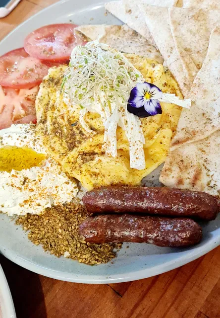 Moe's Table