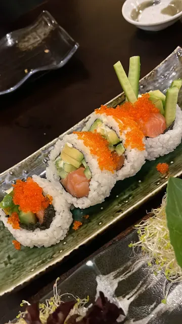 Ken's Sushi Bar Dining