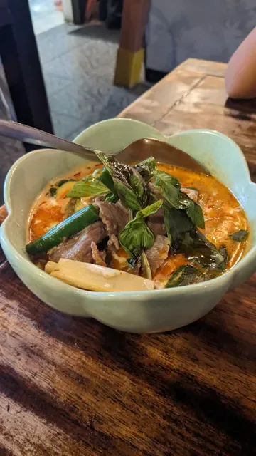 KHLUK Street Food