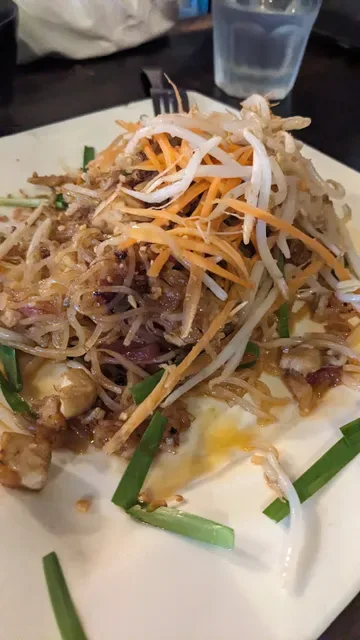 KHLUK Street Food