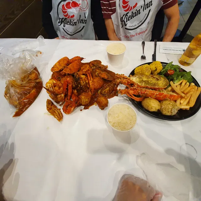 Kickin'Inn, Canley Heights