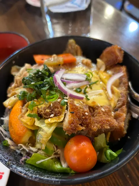 KinJo Japanese Restaurant & Sushi Bar
