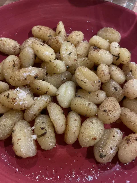 Riskalah's Italian Restaurant