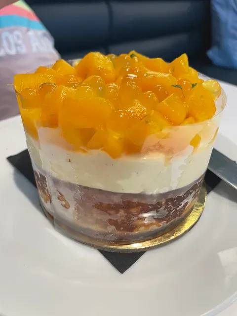 KOI Dessert Bar