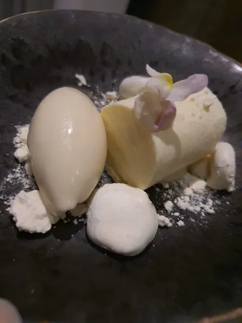 KOI Dessert Bar