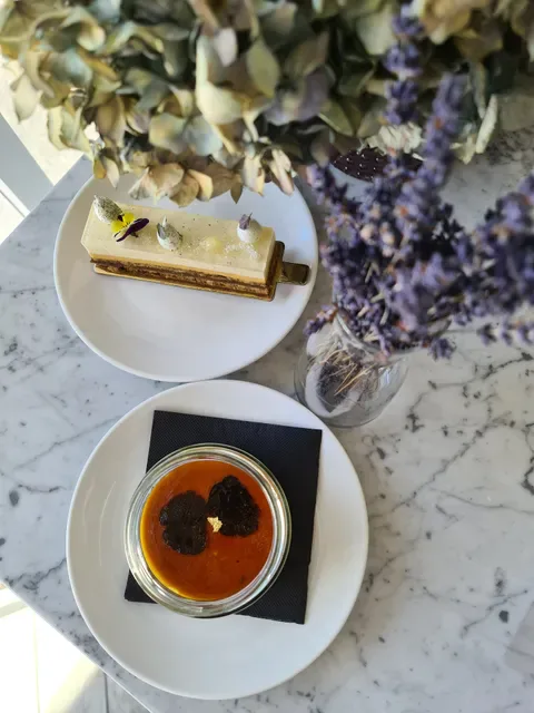 KOI Dessert Kitchen