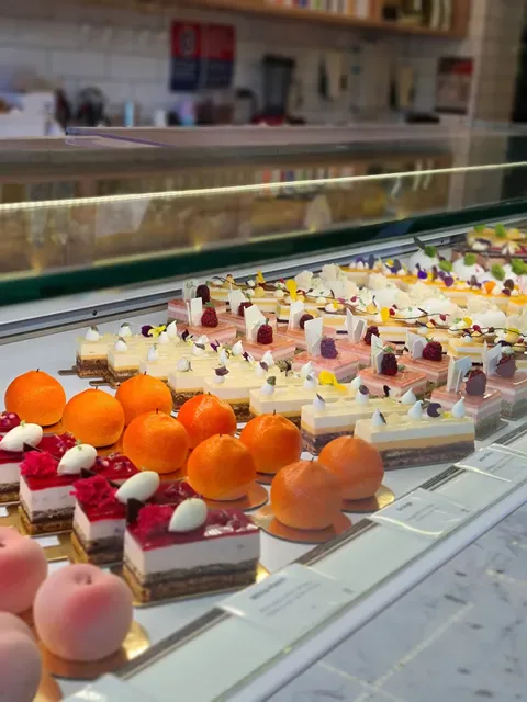 KOI Dessert Kitchen