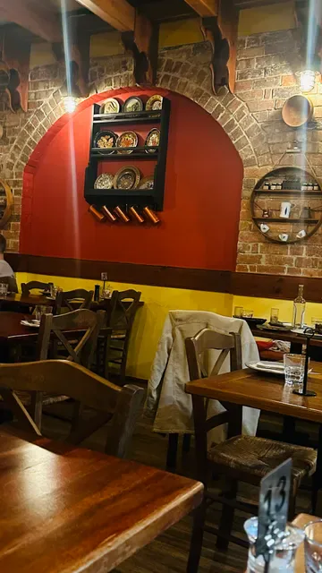 Koutouki Greek Tavern
