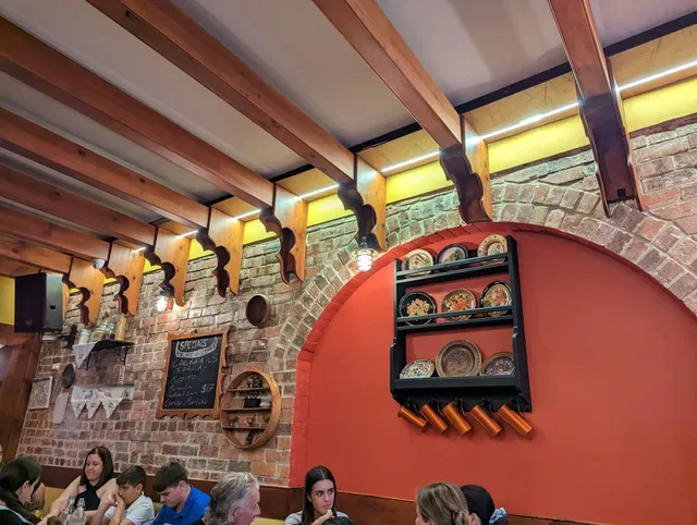 Koutouki Greek Tavern
