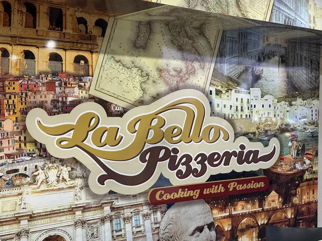 La Bello Pizzeria Cooking with Passion
