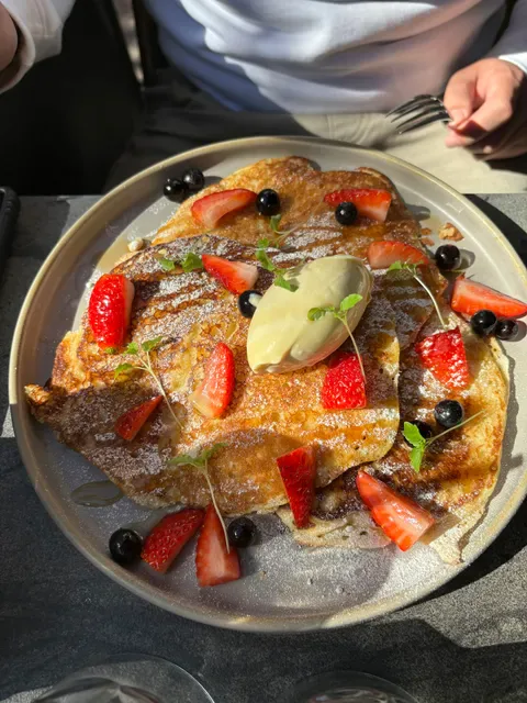 La Bomba Cafe & Restaurant Potts Point
