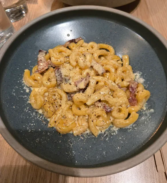 La Favola - Authentic Italian Newtown