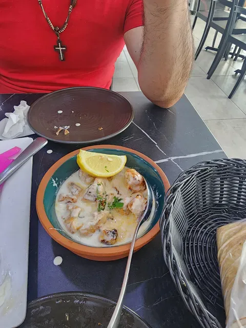 La Mono Casula | Charcoal Chicken & Lebanese Cuisine