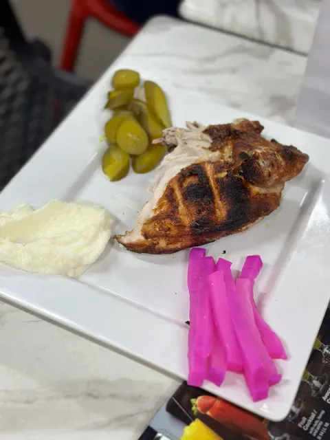 La Mono Merrylands | Charcoal Chicken & Lebanese Cuisine