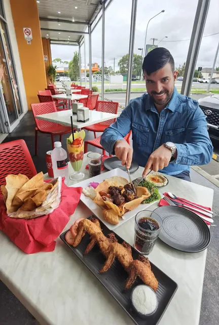 La Mono Merrylands | Charcoal Chicken & Lebanese Cuisine